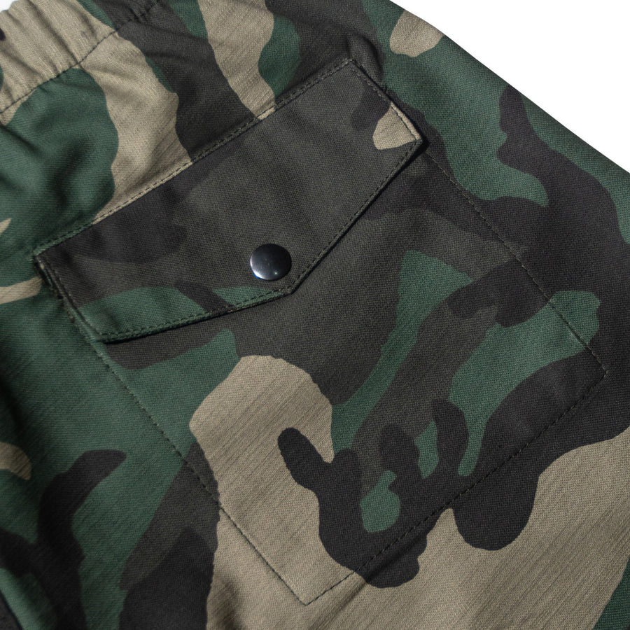 POT MEETS POP - STARBUD BELTED SHORTS WOODLAND CAMO SS`23