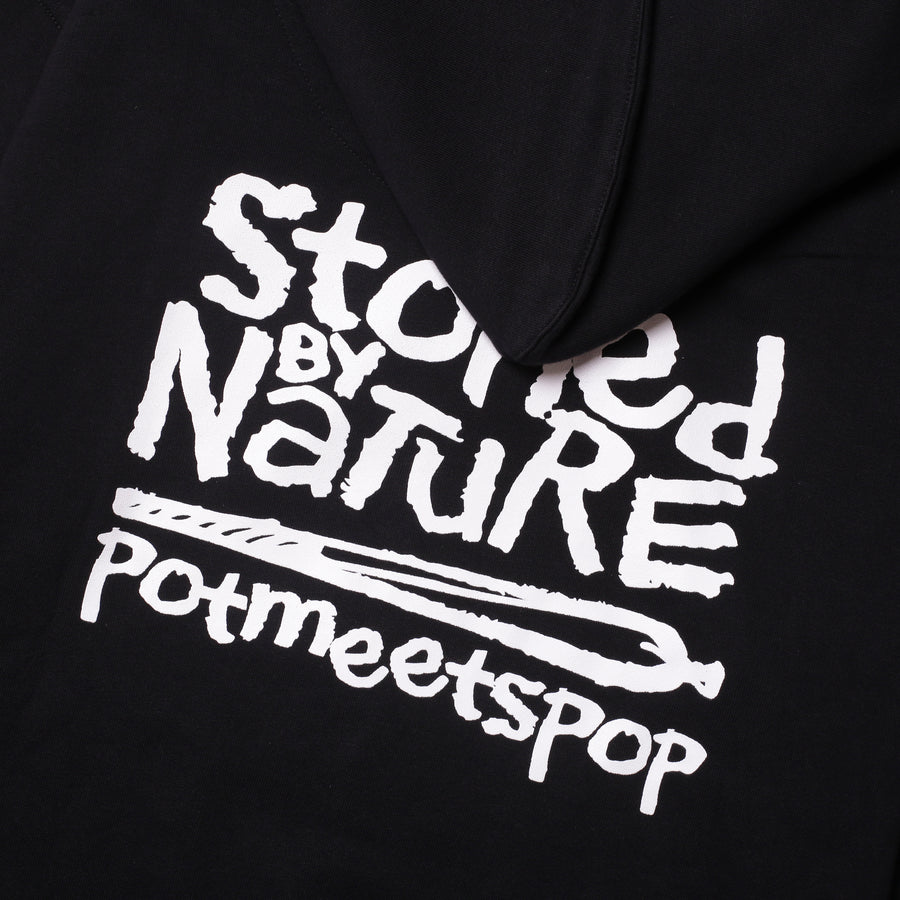 POT MEETS POP - STONED BY NATURE ZIP HOODIE BLACK SS`25