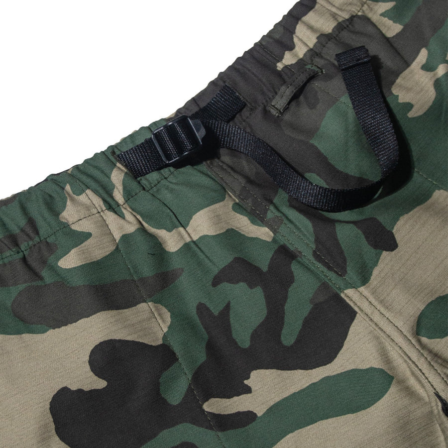 POT MEETS POP - STARBUD BELTED SHORTS WOODLAND CAMO SS`23