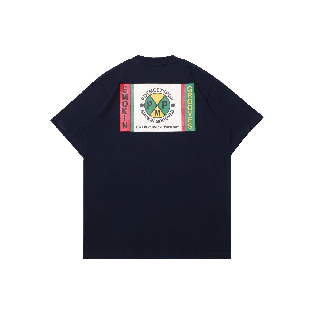 Pot Meets Pop Kaos Lengan Pendek - Smokin Grooves Tee Navy Ss`25 - T'shirt