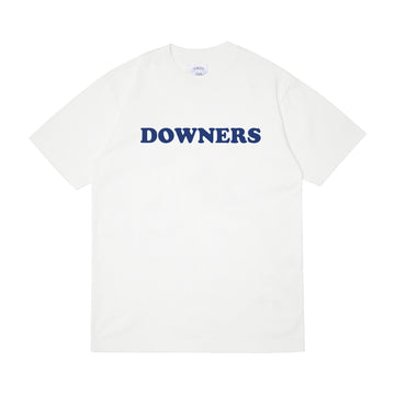 Pot Meets Pop Kaos Lengan Pendek - Downers Tee White Fw25 - T'shirt